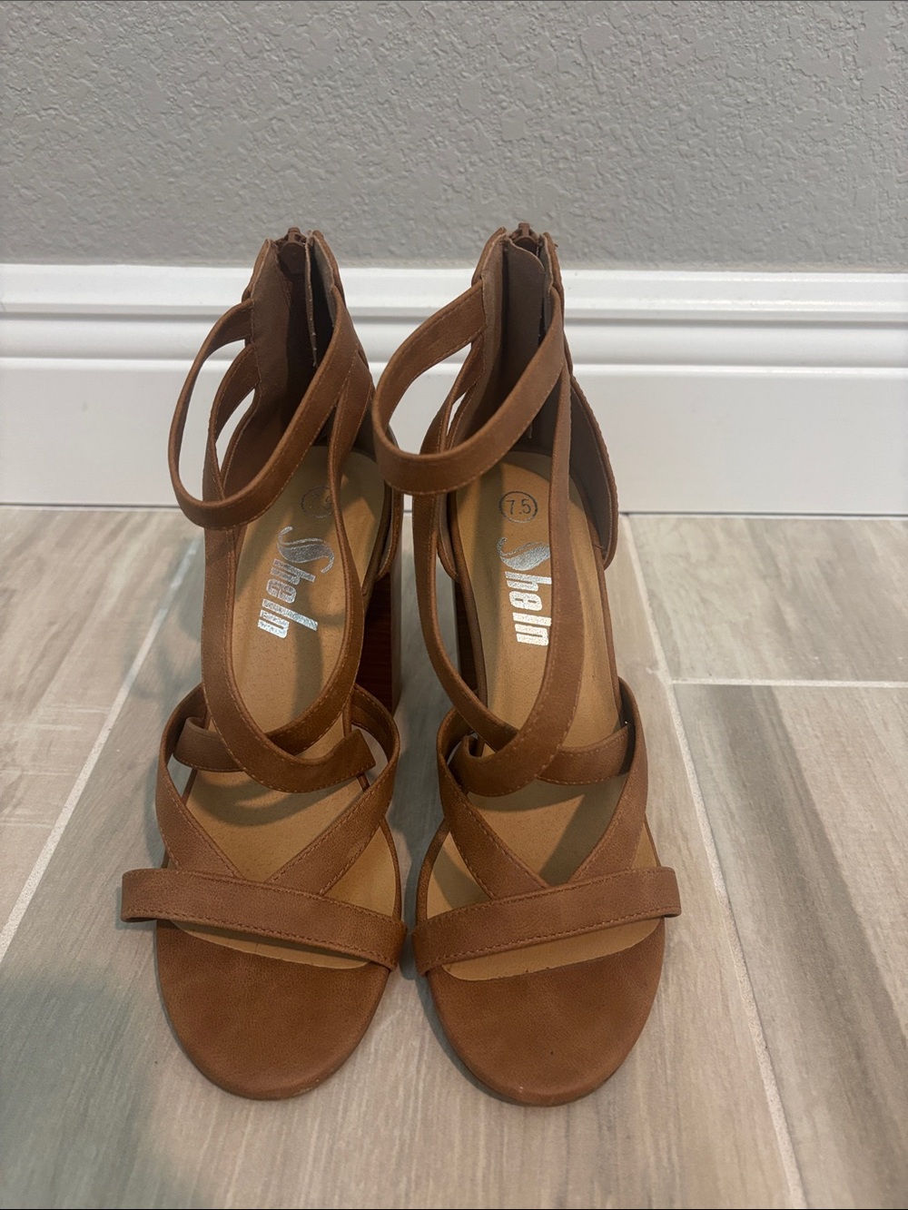 SHEIN Brown Strappy Block Heel Sandals